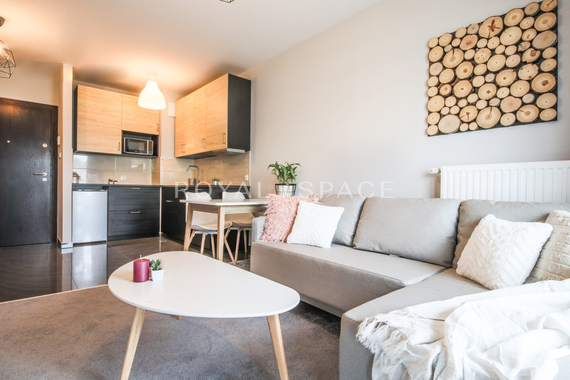 Bright Apartment in Ruczaj | Bunscha Park