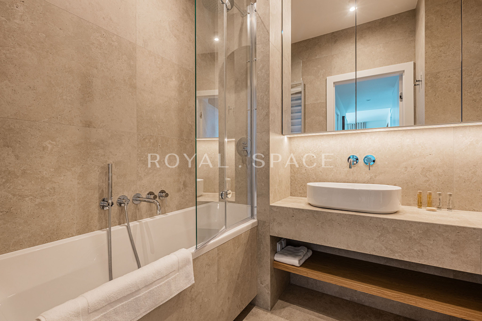 Ekskluzywny apartament | Taras 90 m2 | 2 parkingi