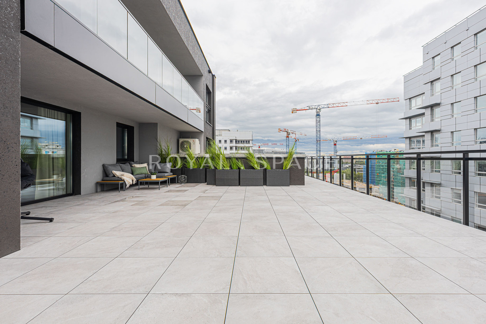 Ekskluzywny apartament | Taras 90 m2 | 2 parkingi