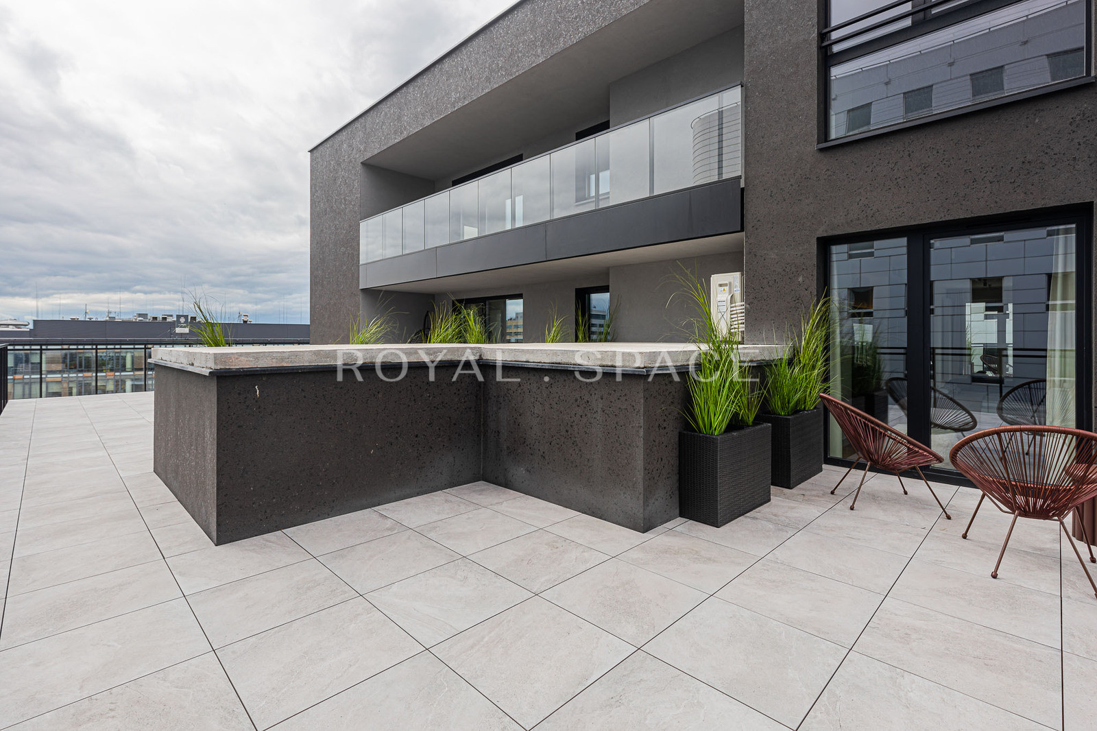 Ekskluzywny apartament | Taras 90 m2 | 2 parkingi