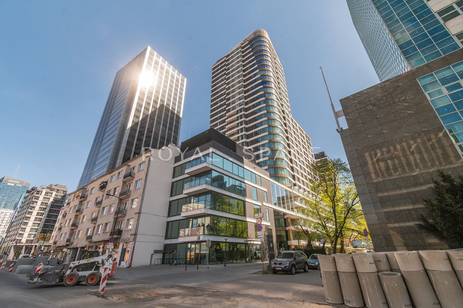 Przestronny apartament w Unique Tower z widokiem!