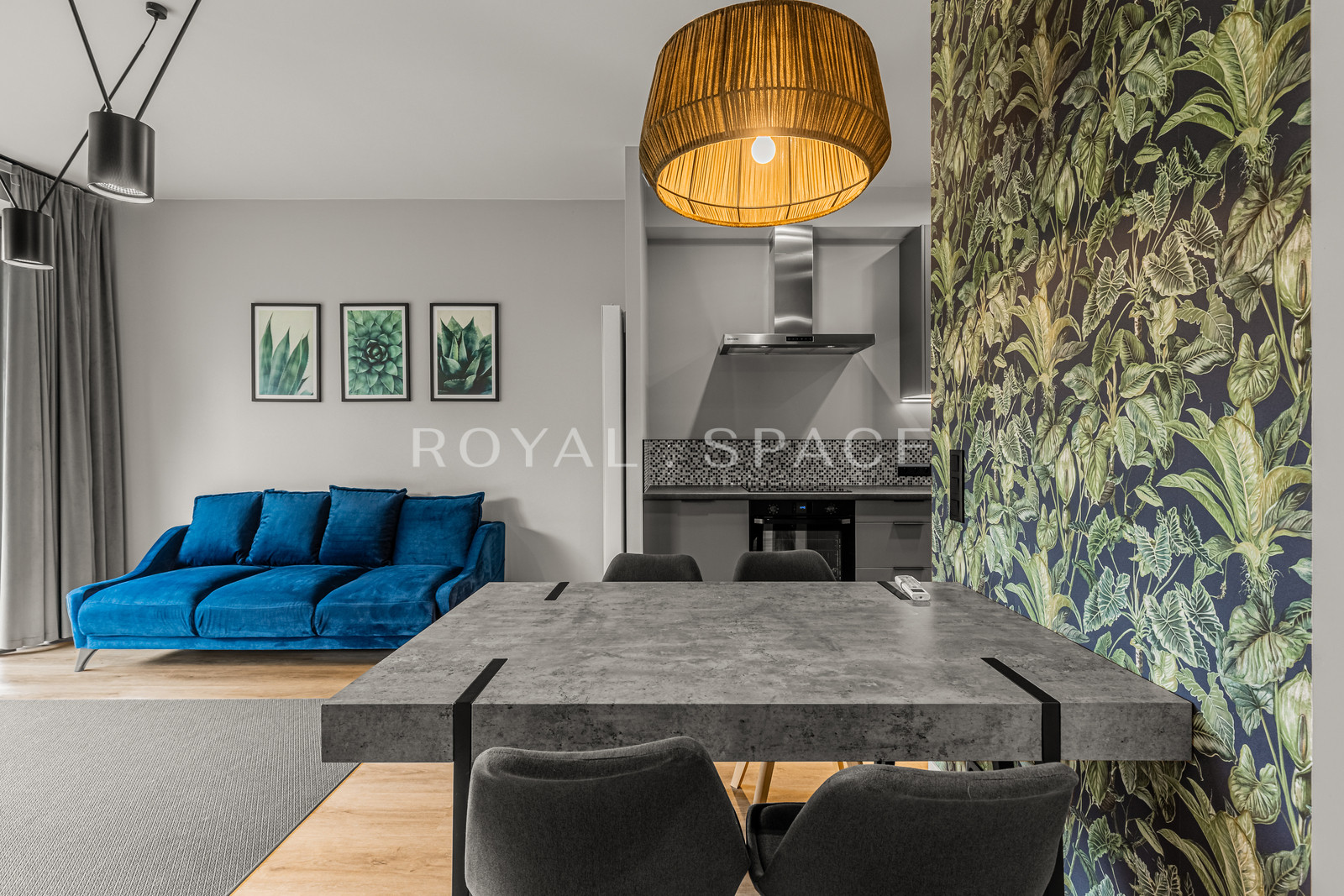 Title EN: Exclusive Garden Apartment | Fort Cze