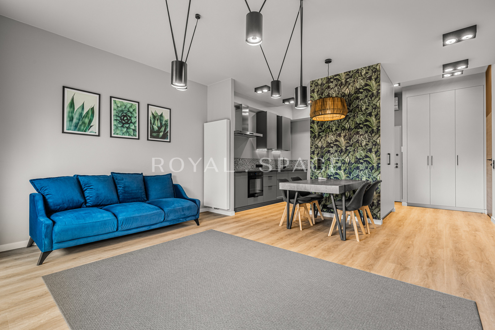 Title EN: Exclusive Garden Apartment | Fort Cze
