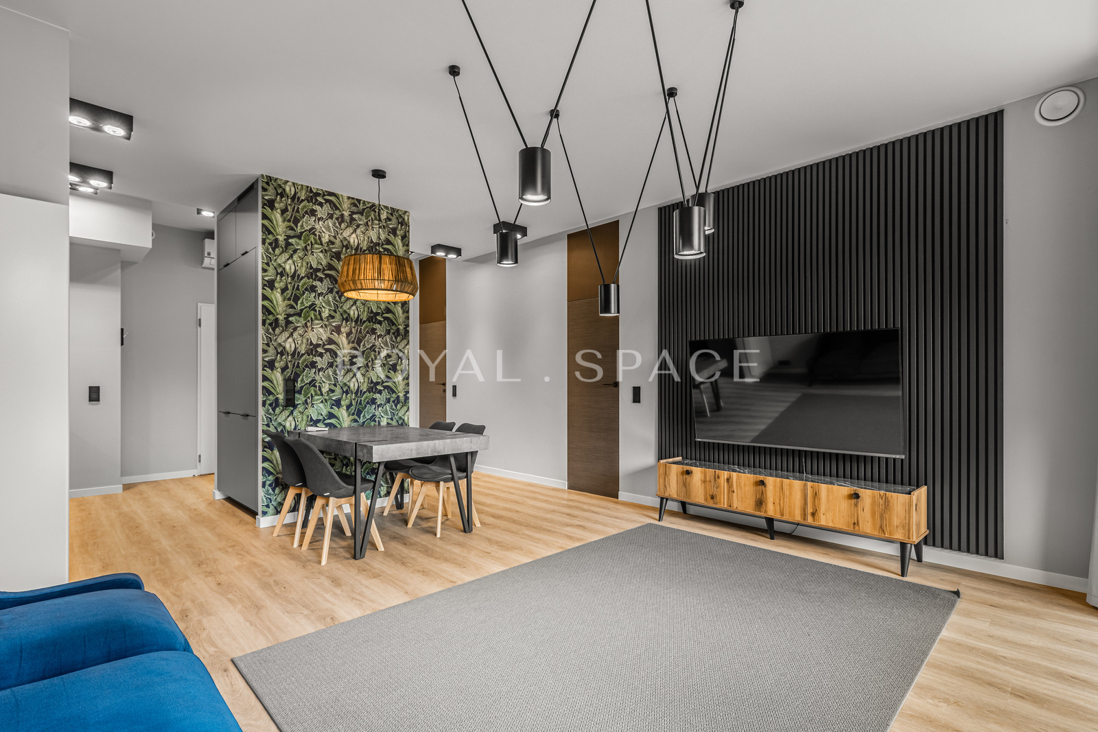 Title EN: Exclusive Garden Apartment | Fort Cze
