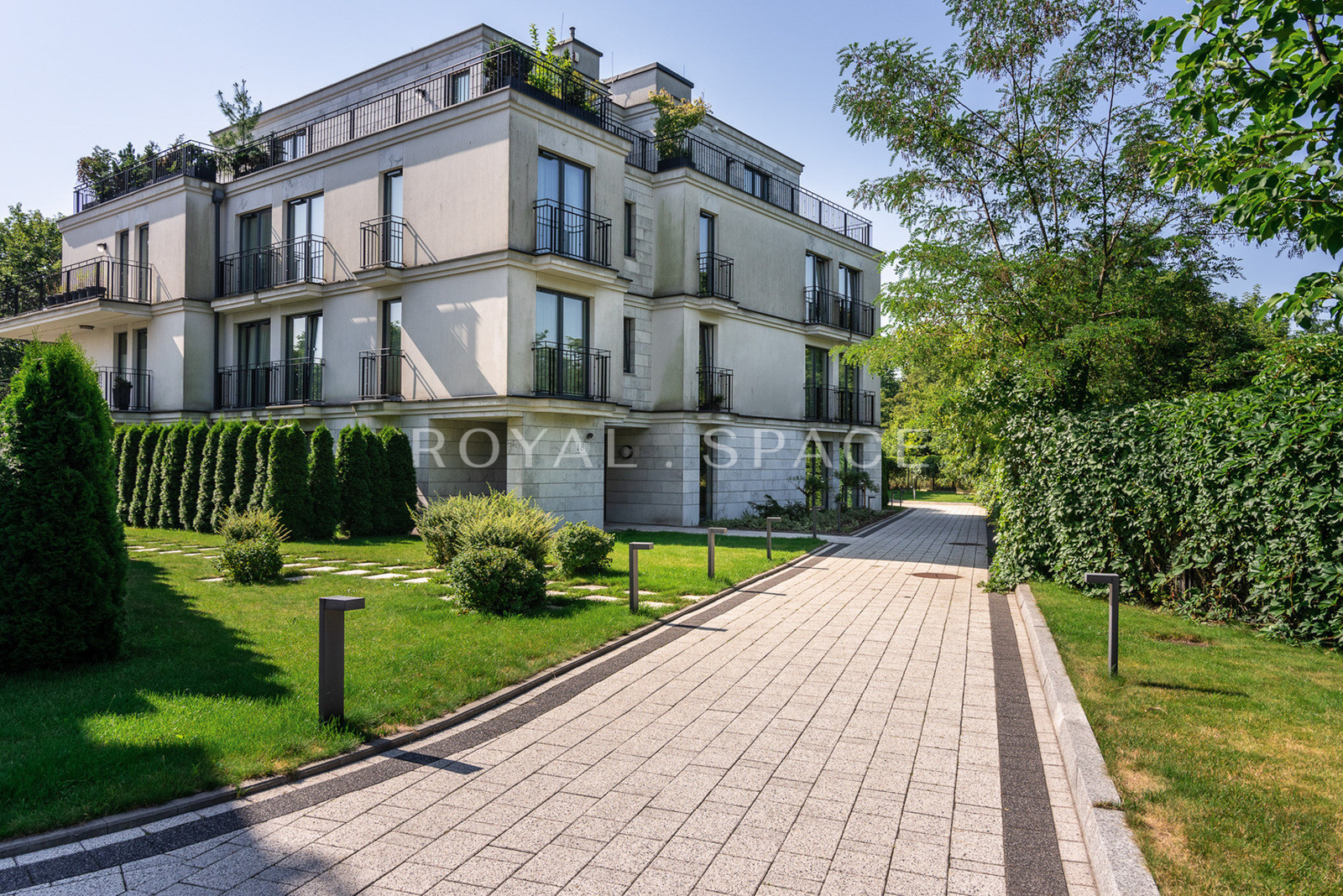 Wyjątkowy apartament z ogrodem na Czarodziejskiej!