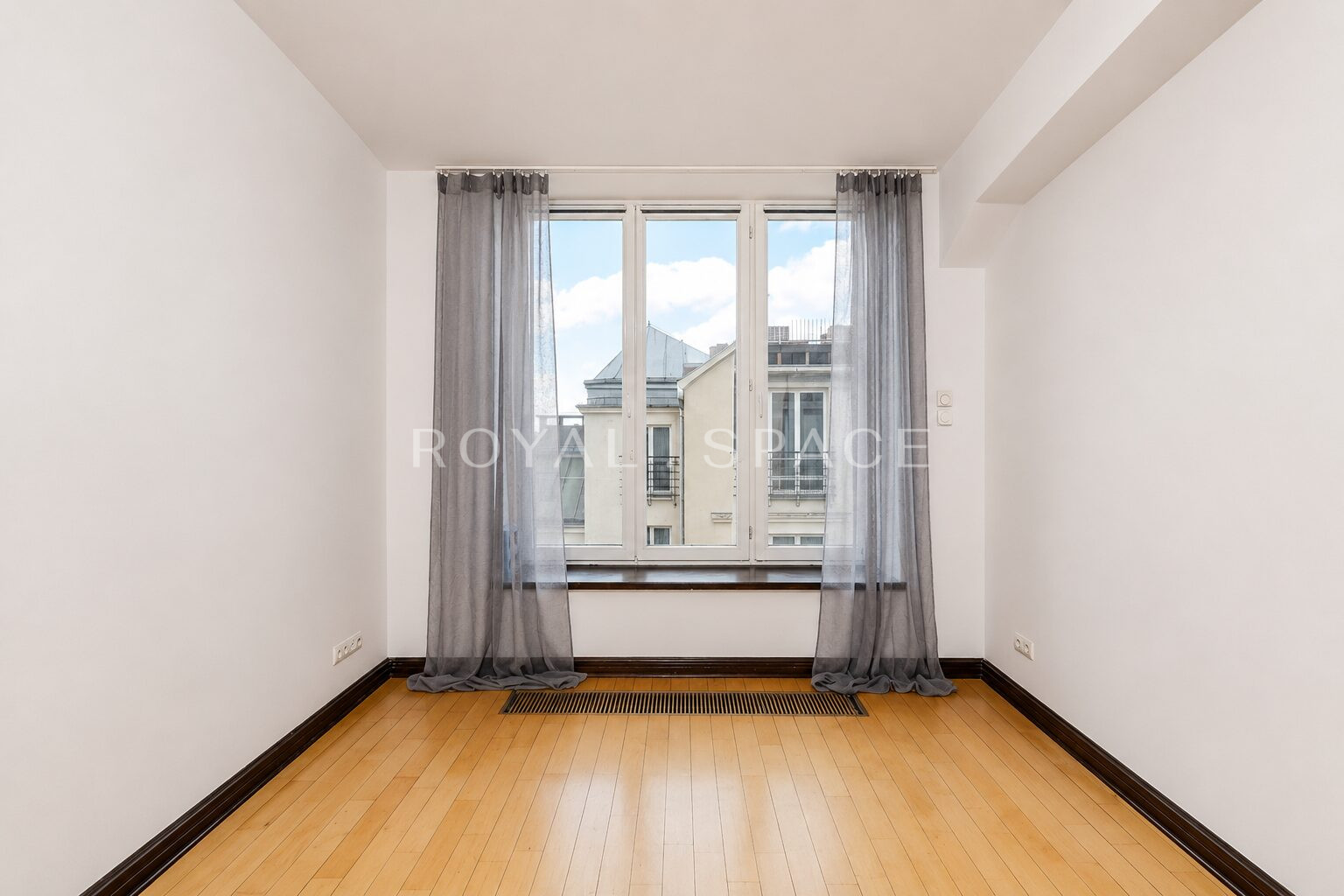 Loft z 30m2 tarasem na dachu w sercu Krakowa