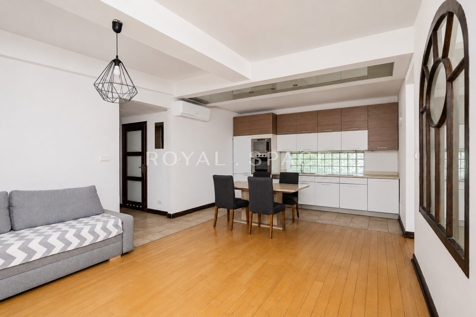 Loft z 30m2 tarasem na dachu w sercu Krakowa