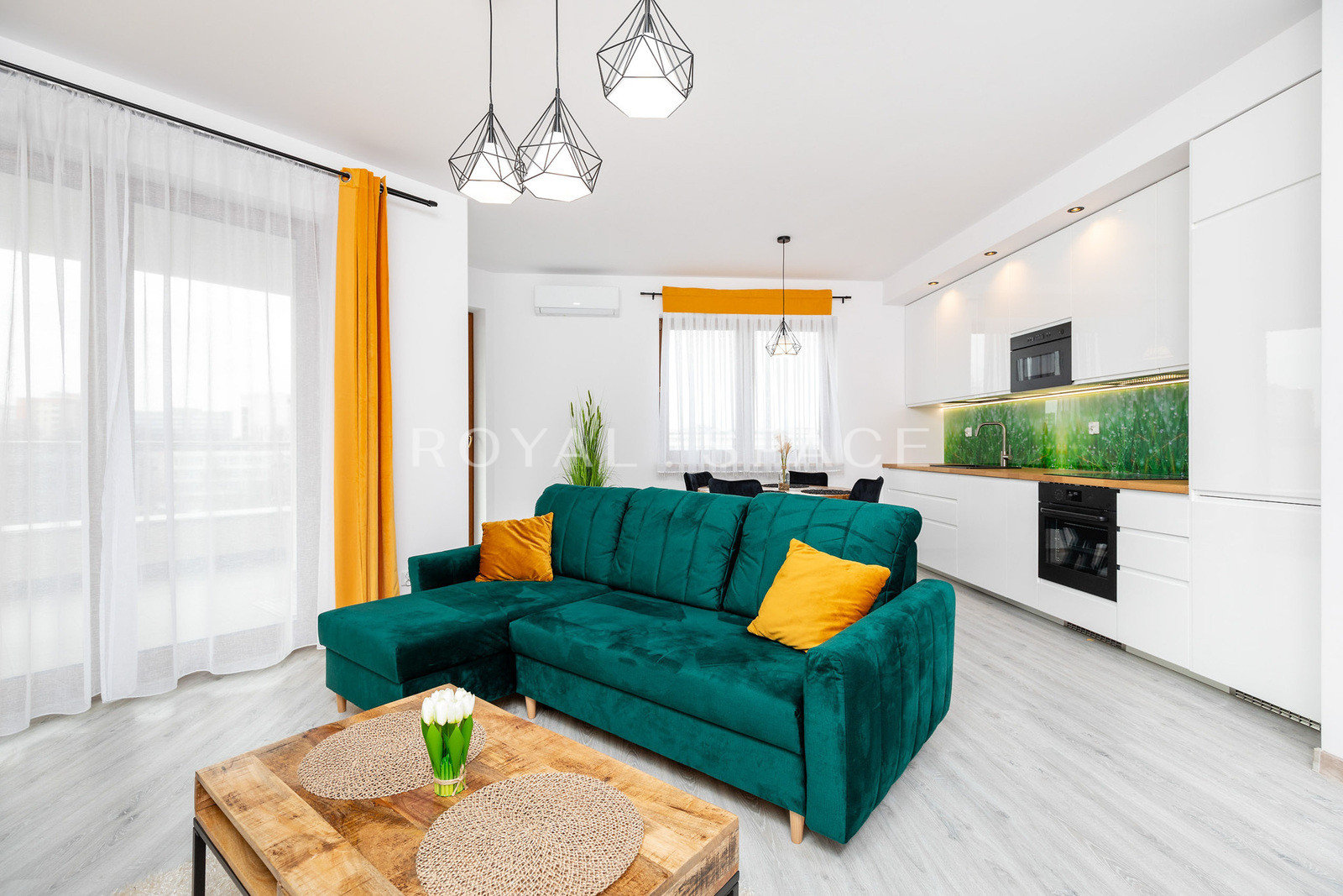 Spacious Apartment with Terrace | GRZEGÓRZKI PARK