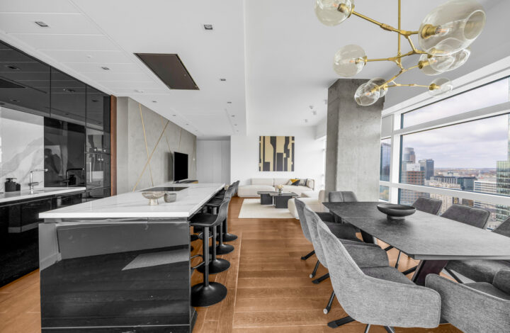 Panoramiczny apartament na 23 piętrze | Złota 44