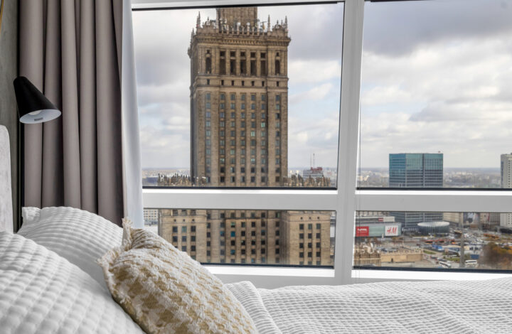 Panoramiczny apartament na 23 piętrze | Złota 44