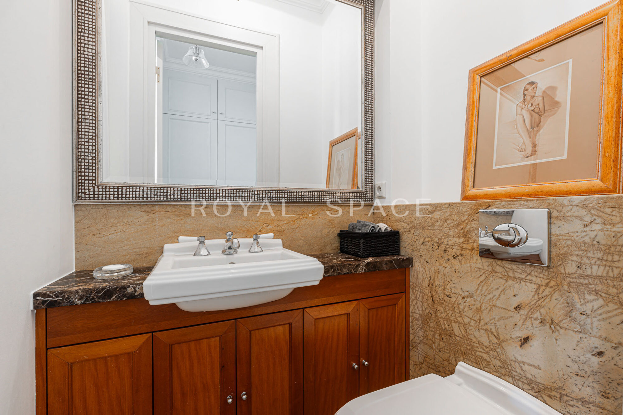 Penthouse with a rooftop terrace | Old Ochota
