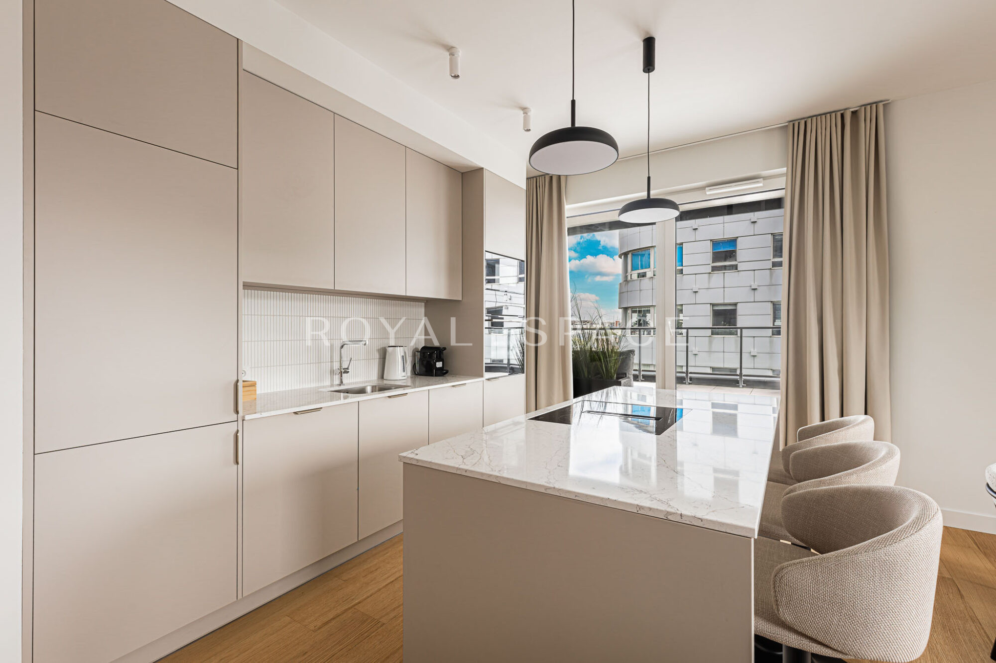 Przestronny apartament z Tarasem | Domaniewska