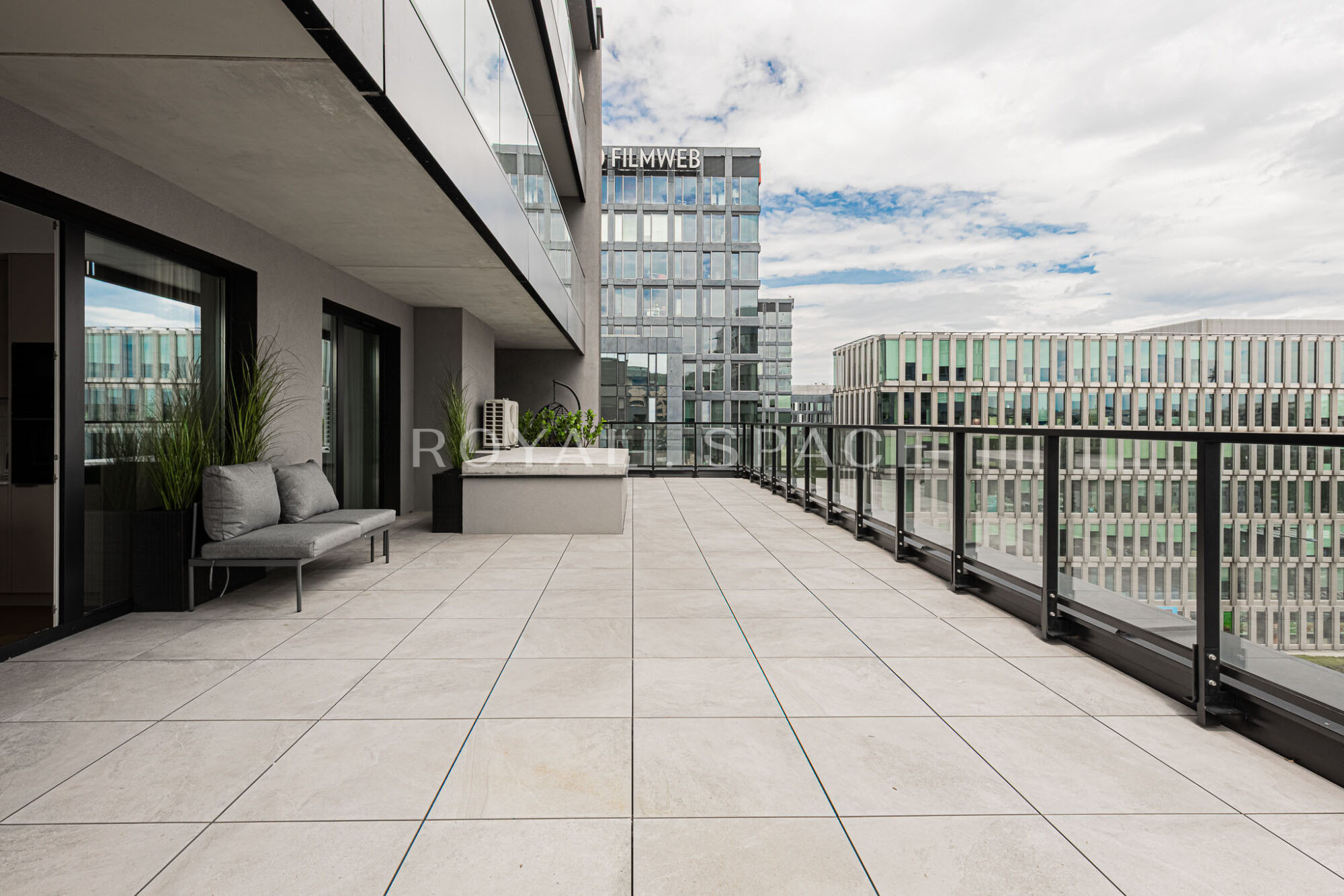 Przestronny apartament z Tarasem | Domaniewska