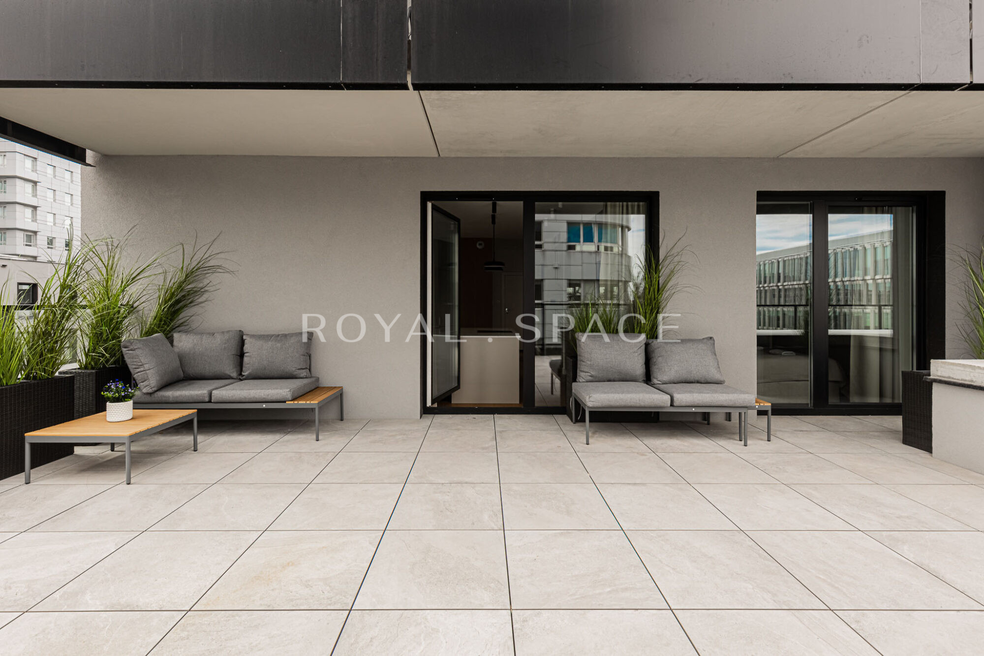 Przestronny apartament z Tarasem | Domaniewska