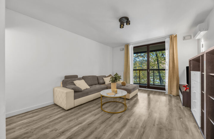 Funkcjonalny apartament koło Browarów Warszawskich
