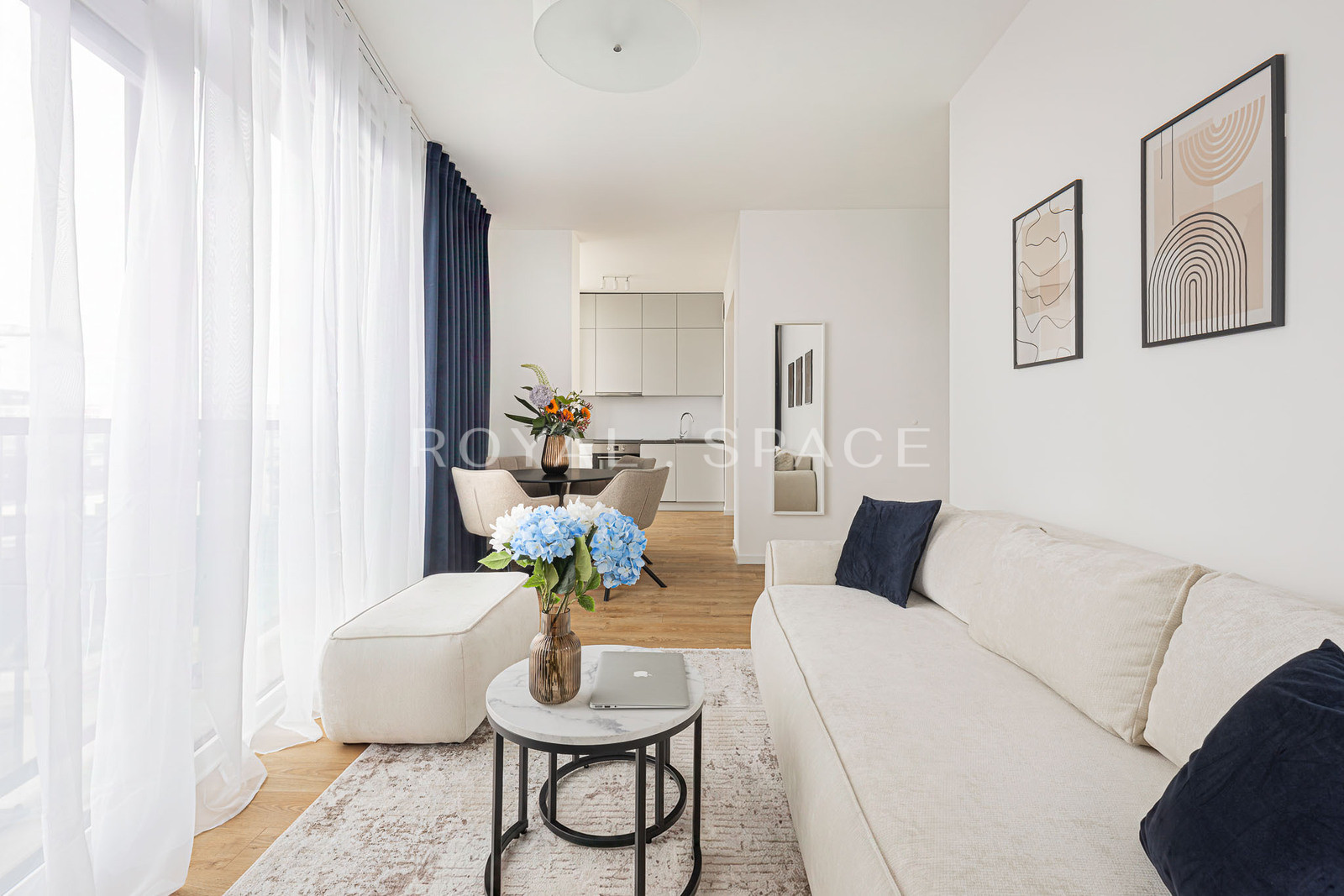 Apartment in Browary Warszawskie | 9th Floor