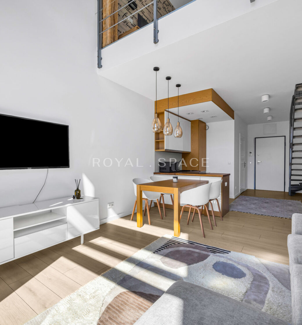 Wyjątkowy loft z antresolą | Qbik |  Mokotów
