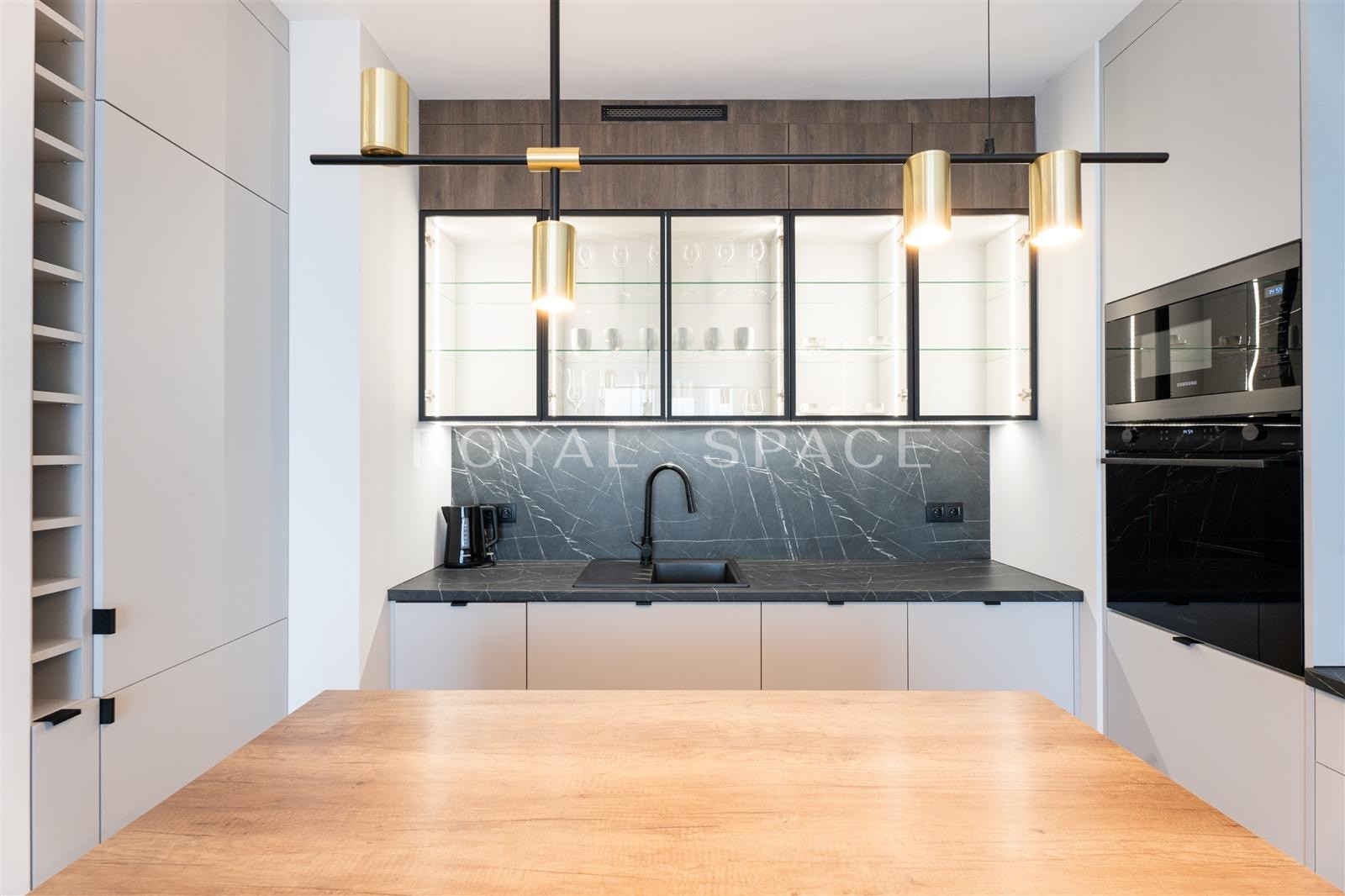 Stylowy apartament w Unique Tower na 23p!