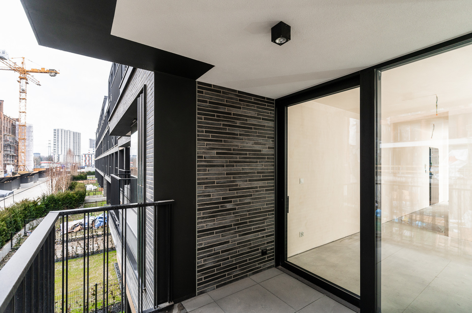 Apartment in the luxurious Noho development!