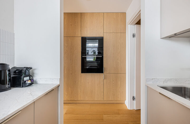 Exclusive apartment | 90 sqm Terrace | 2 Parkings