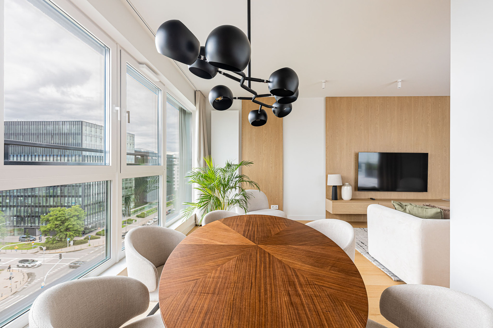 Exclusive apartment | 90 sqm Terrace | 2 Parkings
