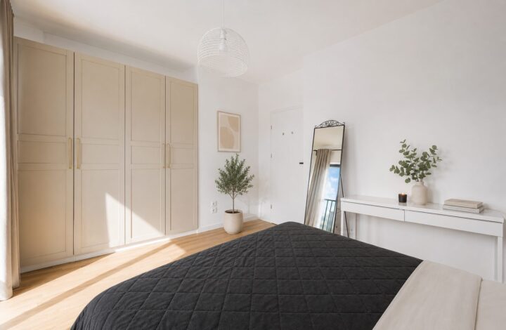 Sunny Apartment with Terrace | Wilanów