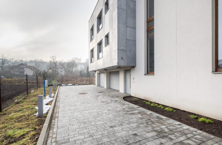 Przestronny apartament z tarasem na dachu