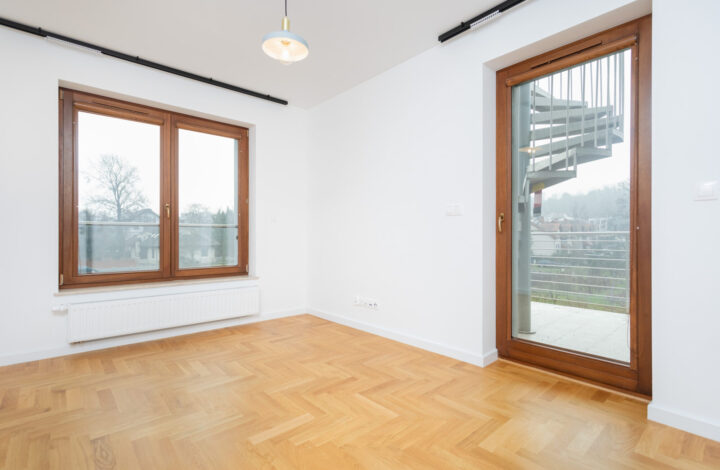 Przestronny apartament z tarasem na dachu