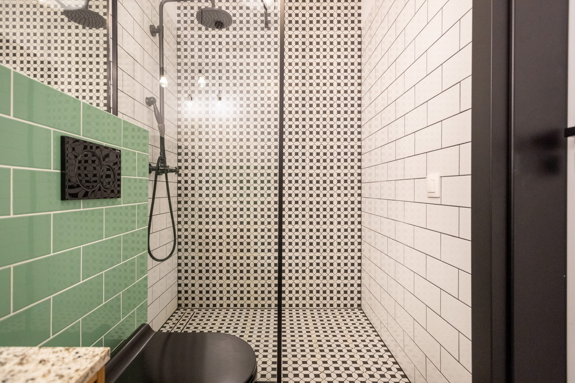 Przestronny apartament z tarasem na dachu