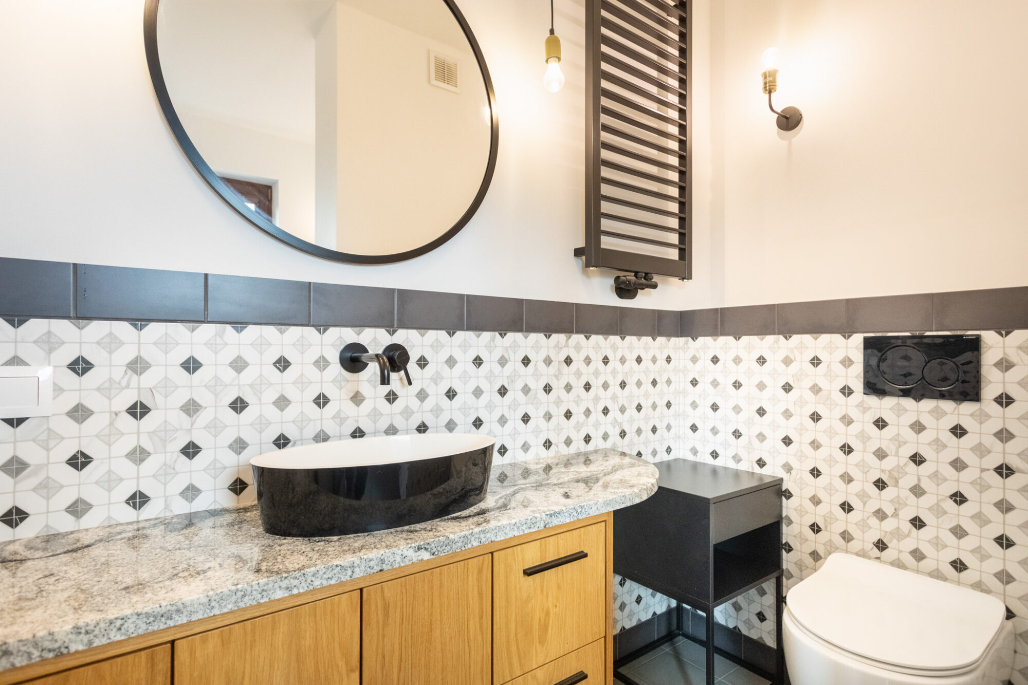 Przestronny apartament z tarasem na dachu