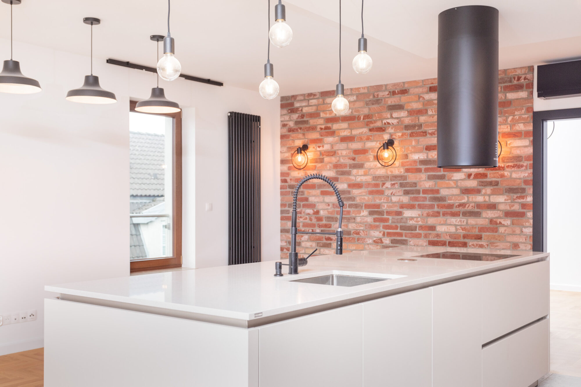 Przestronny apartament z tarasem na dachu