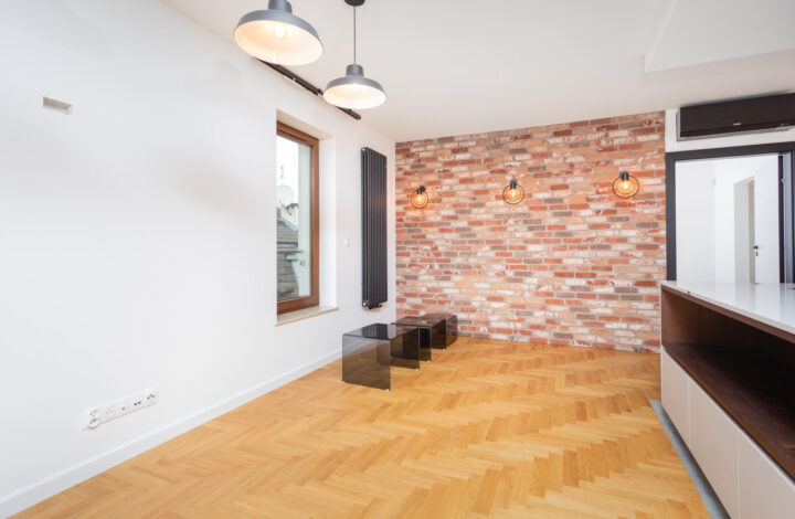 Przestronny apartament z tarasem na dachu