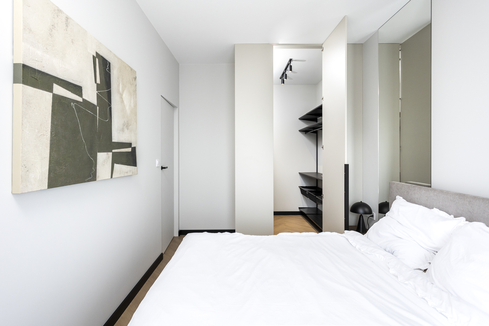 Modern apartment with loggia | Nadgórników 14