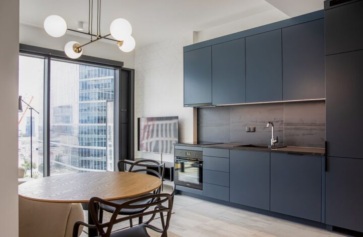Luxury Apartment | Towarowa Towers!