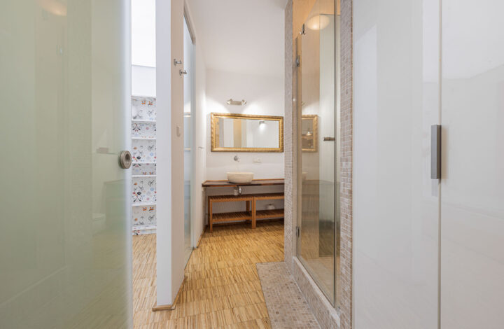 Charming Apartment | 70 m² | Muranów