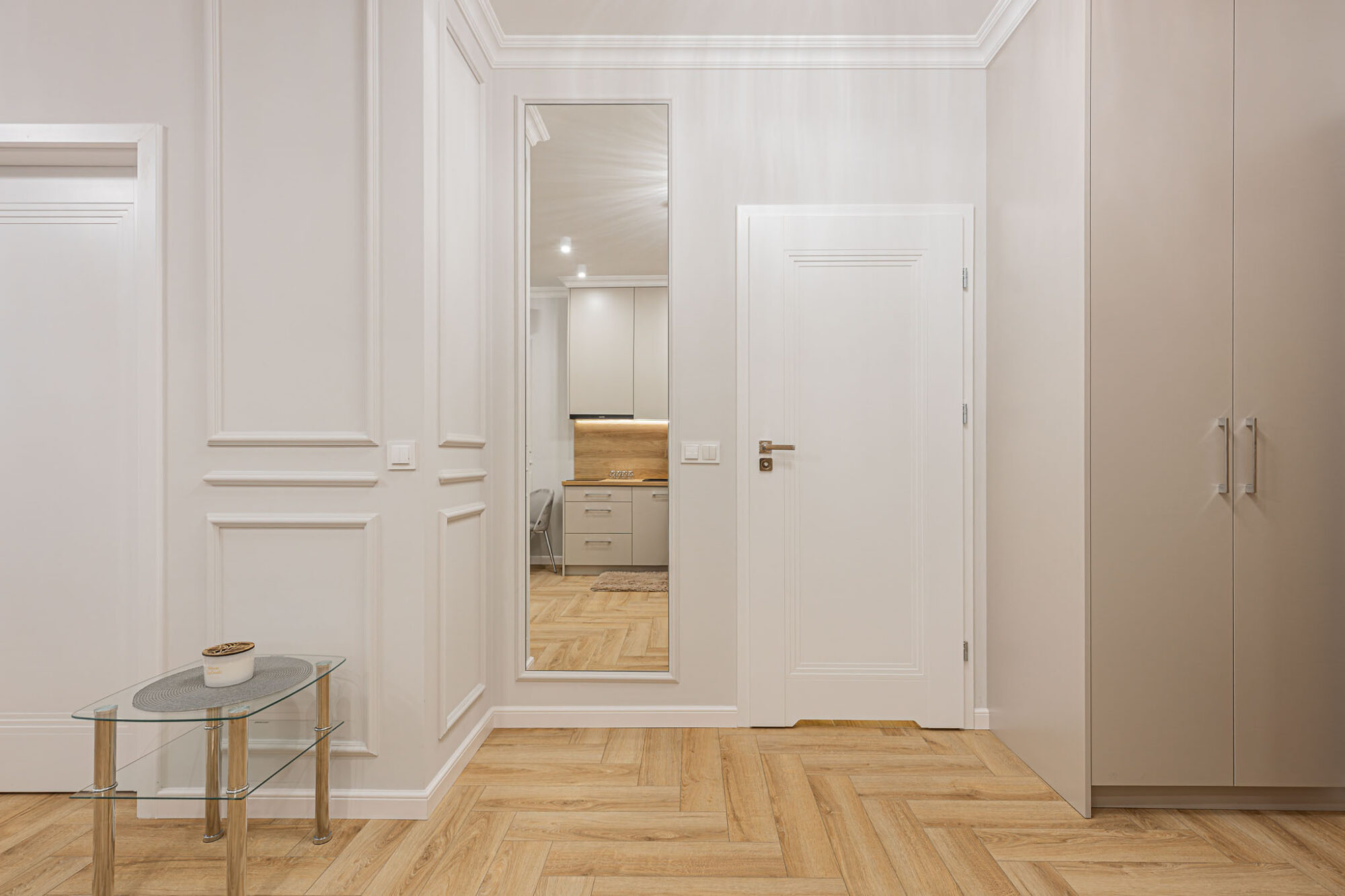 Apartment in Chmielna Duo – the heart of Warsaw