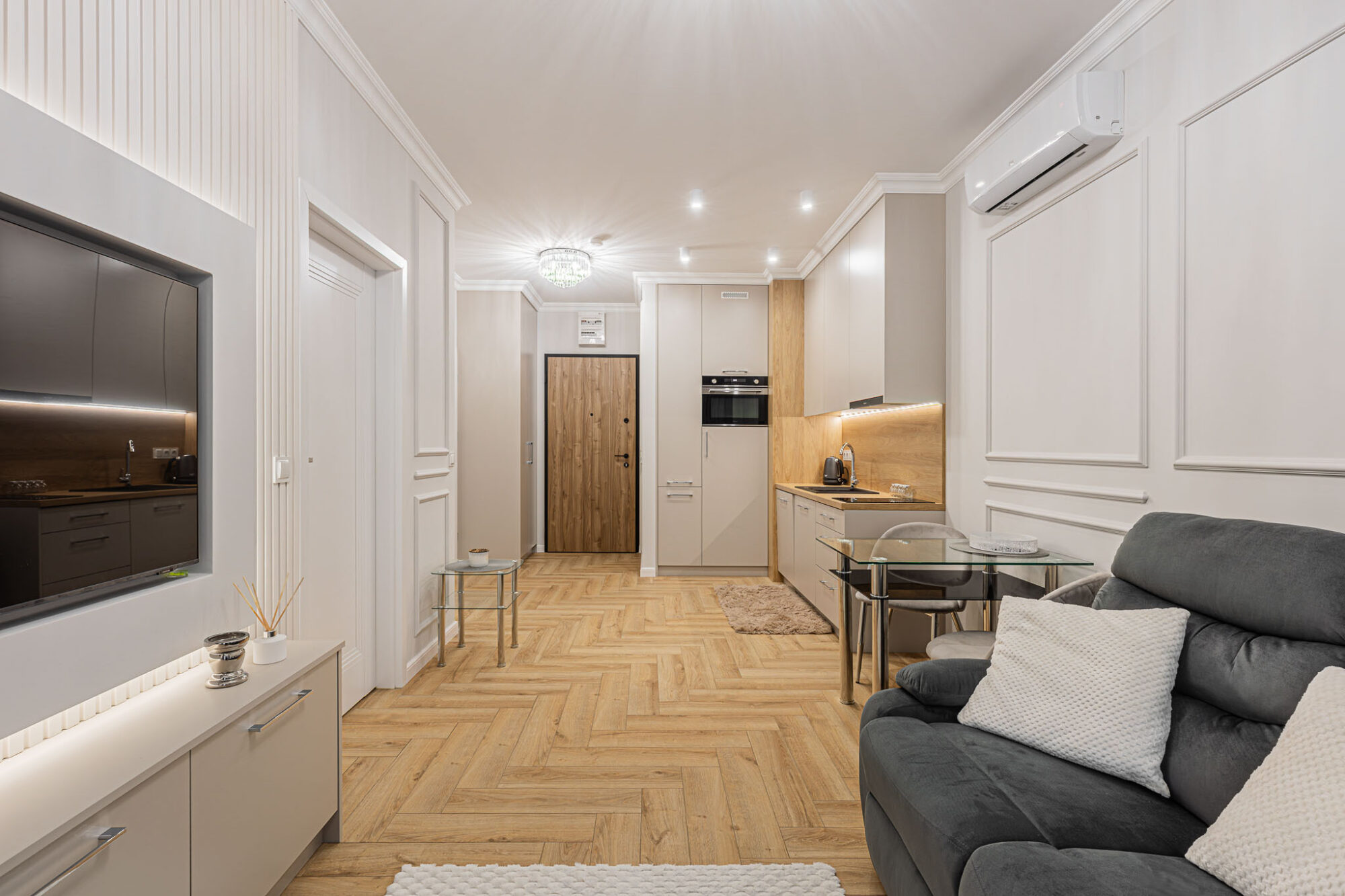 Apartment in Chmielna Duo – the heart of Warsaw