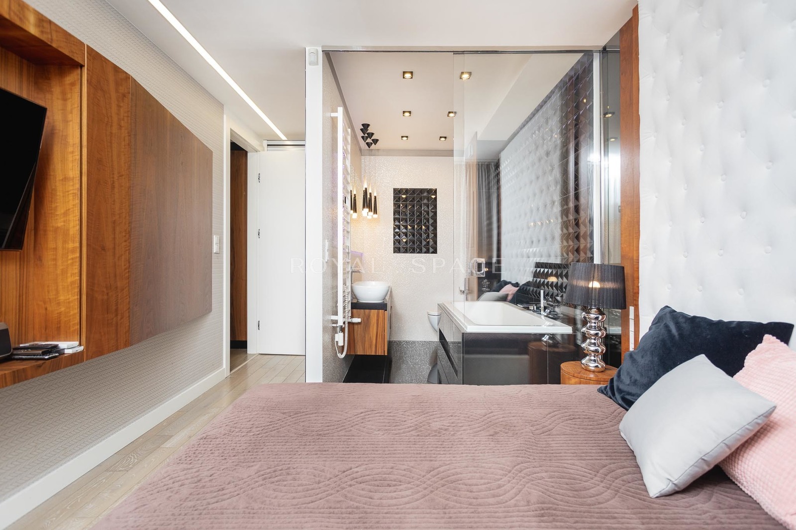 Apartament z tarasem i widokiem na zieleń na Woli!