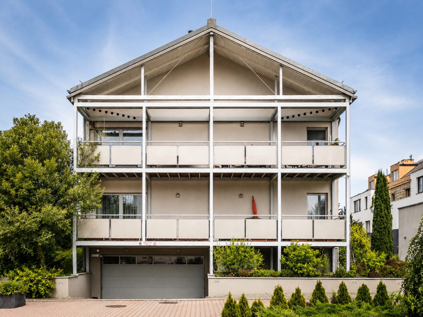 Apartament z tarasem i widokiem na zieleń na Woli!