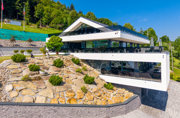 Wyjątkowa willa w górach z basenem i SPA!