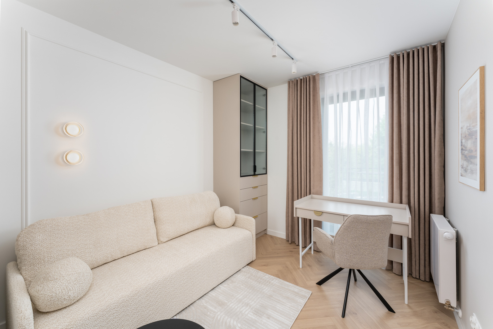 Jasny apartament w Młynach Mogilska!