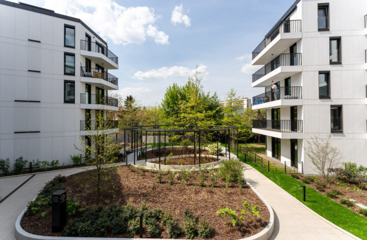 Jasny apartament w Młynach Mogilska!