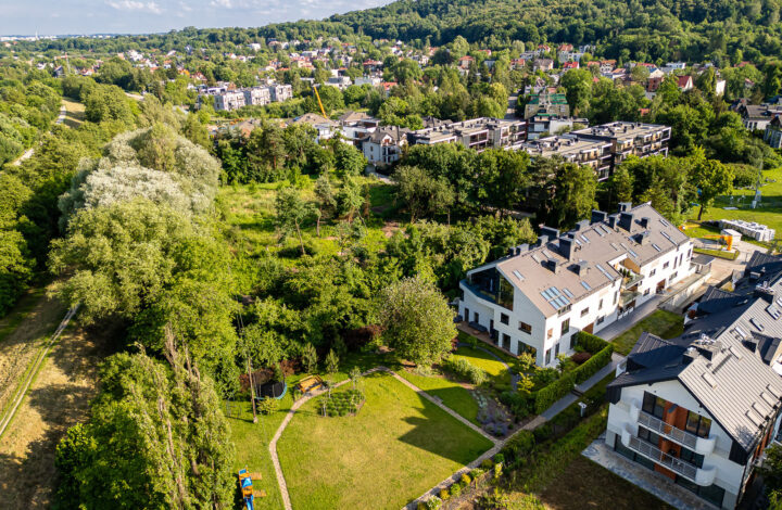 Unikalny apartament z prywatnym ogrodem o pow. 4a!