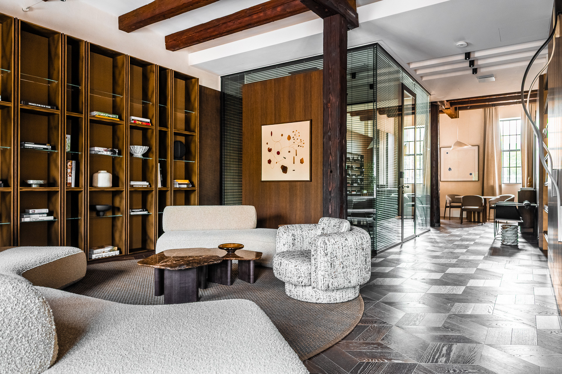 Apartment in the luxurious Noho development!