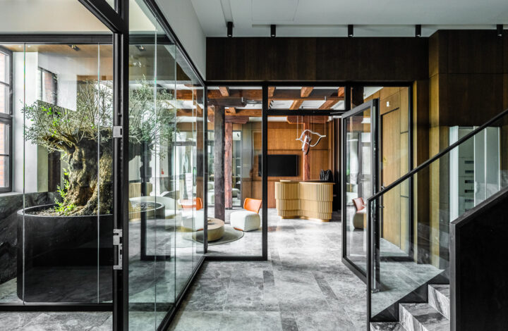 Apartment in the luxurious Noho development!