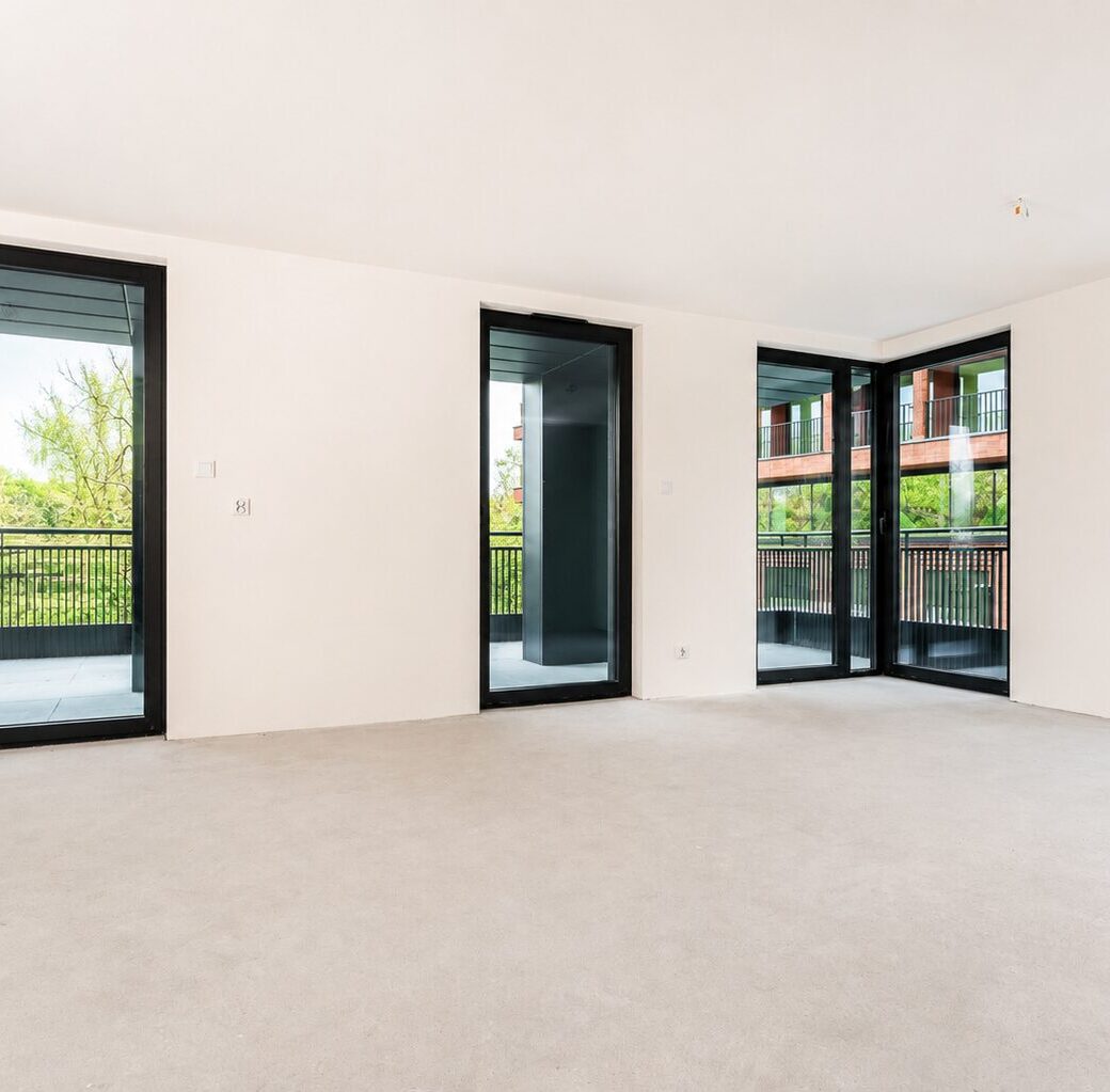 3-room apartment with a 20-meter square terrace
