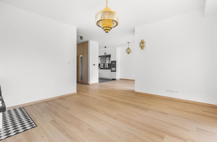 Modern 250 m² House | 7 Rooms | Sadyba
