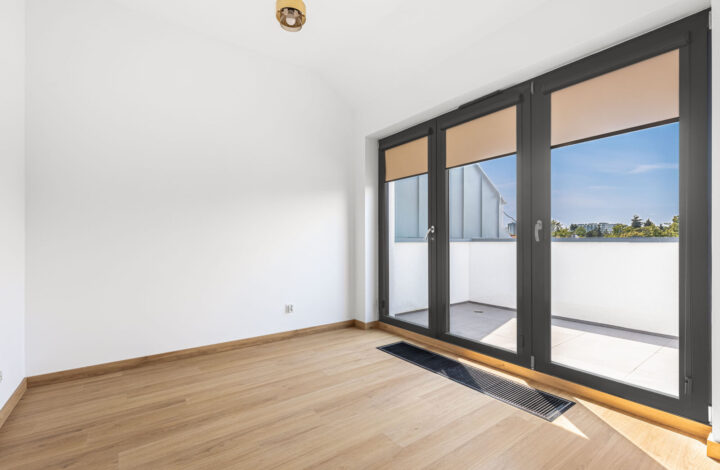 Modern 250 m² House | 7 Rooms | Sadyba