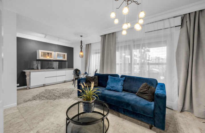 Amazing apartment in Mennica Residence