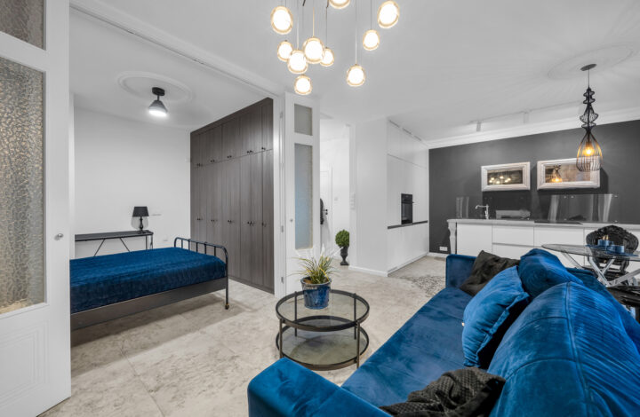 Amazing apartment in Mennica Residence